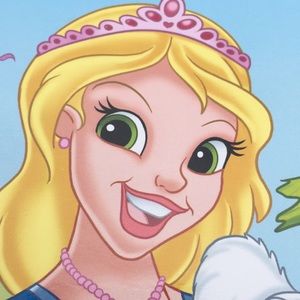 Meet your Posher, Caroline